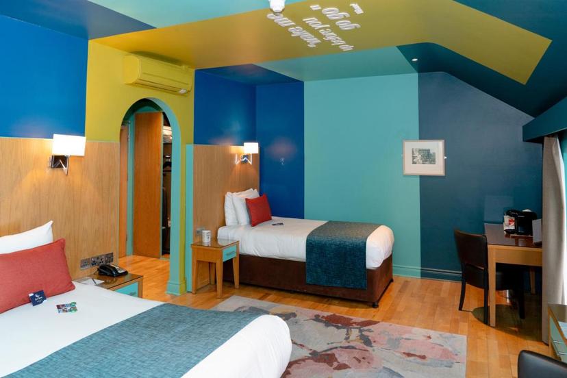 Skeffington Arms Hotel image 2