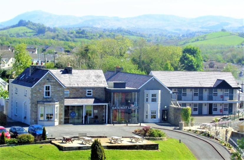 The Gateway Lodge image 1